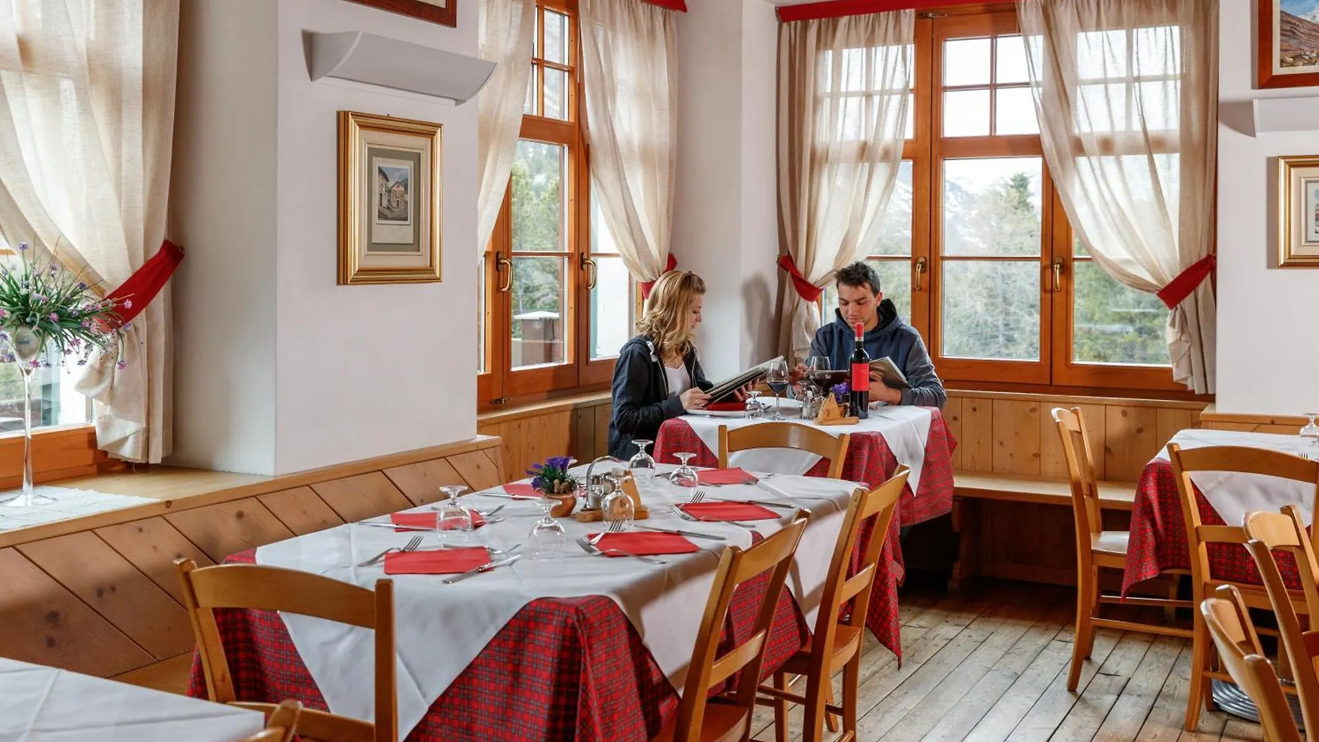 Rifugio Ghiacciaio Dei Forni Hotel Valfurva