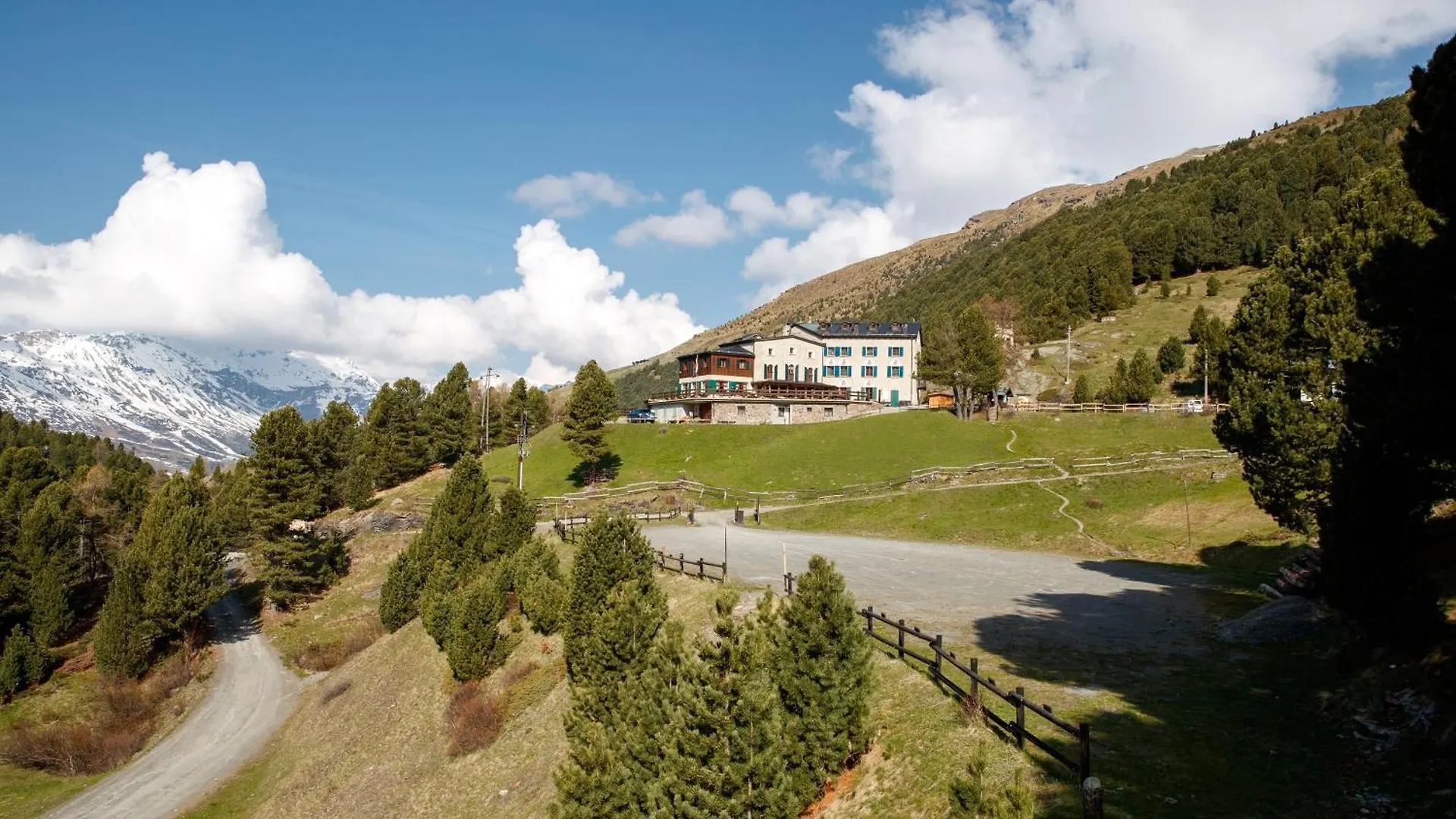 ホテル Rifugio Ghiacciaio Dei Forni ヴァルフルヴァ 0*,