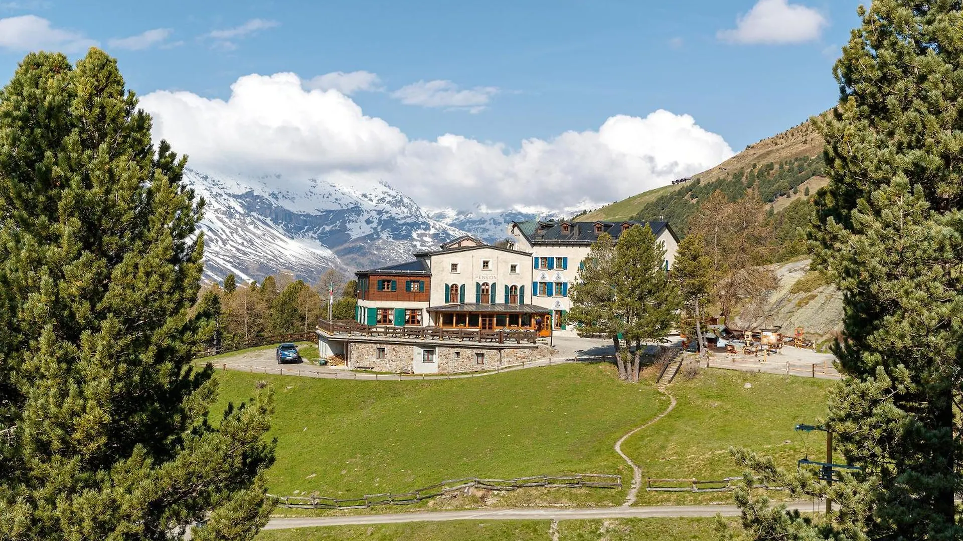 Rifugio Ghiacciaio Dei Forni Hotel Valfurva