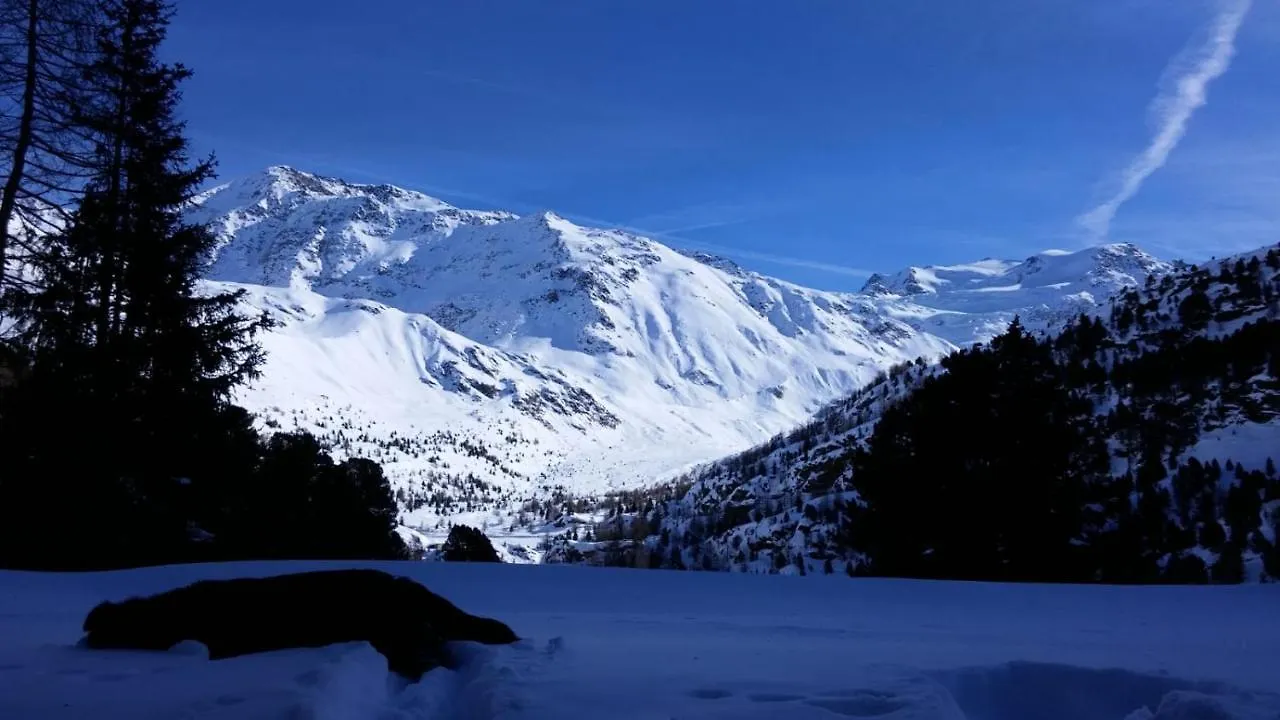 Rifugio Ghiacciaio Dei Forni Hotel Valfurva